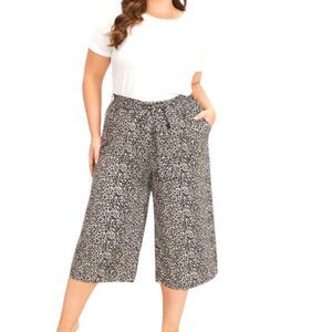 Bloomchic leopard Print  Belted Cropped pants